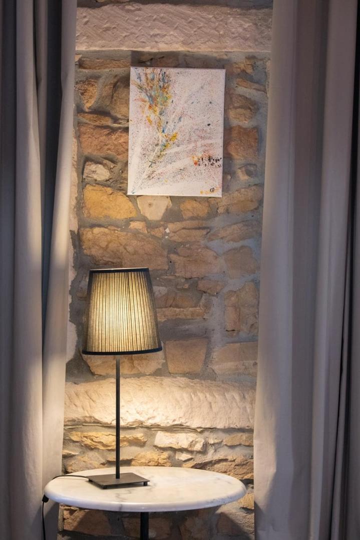 Le Petit Imbert - Studio Chaleureux Et Cozy ลียง ภายนอก รูปภาพ